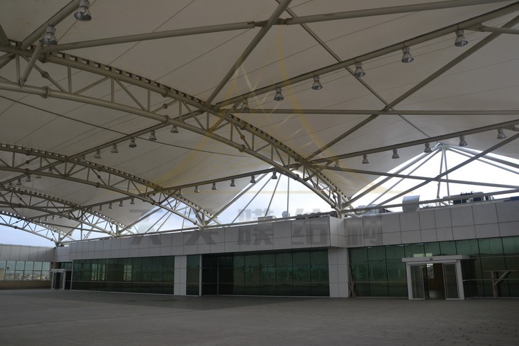 樓頂膜結(jié)構(gòu)遮陽(yáng)棚