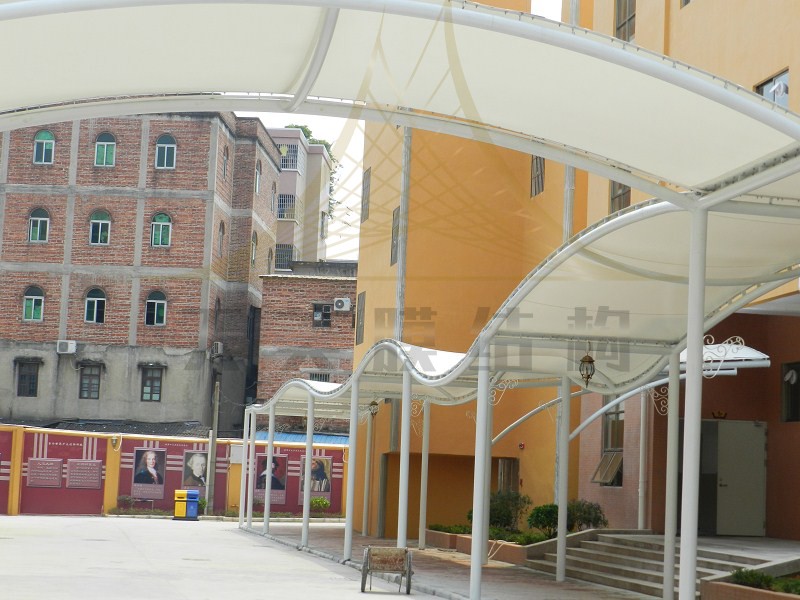 膜結(jié)構(gòu)遮陽連廊