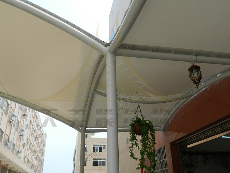 膜結(jié)構(gòu)遮陽連廊