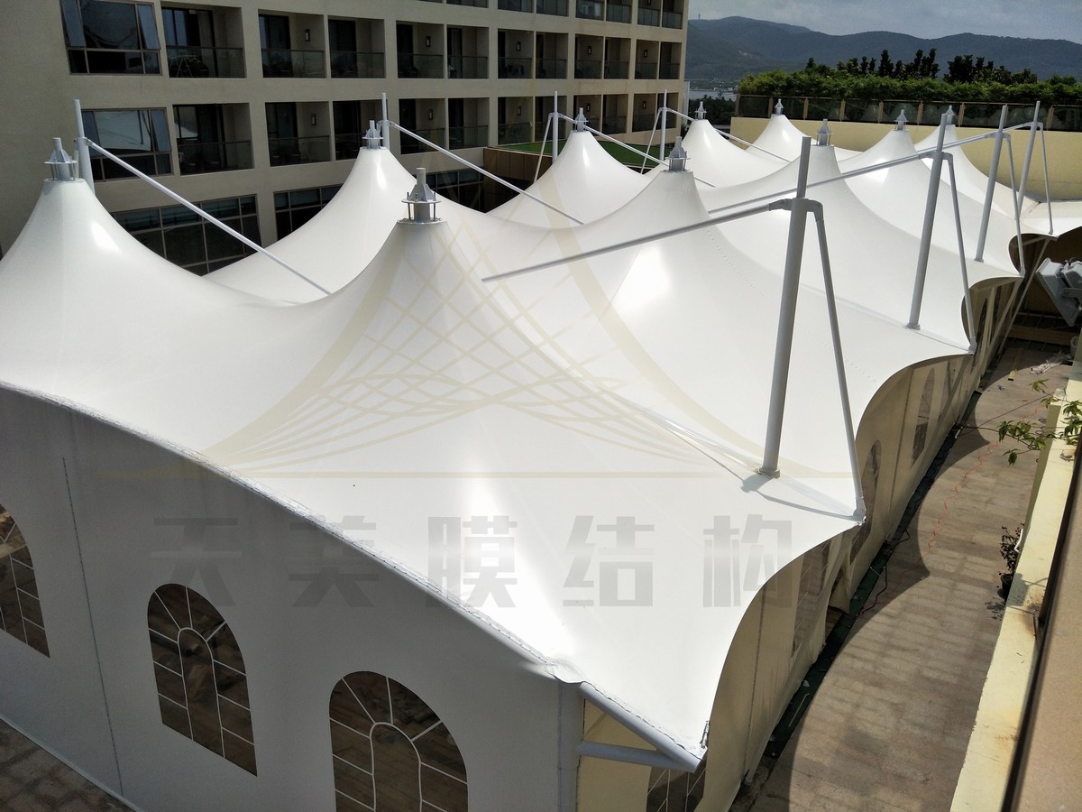 膜結(jié)構(gòu)篷房