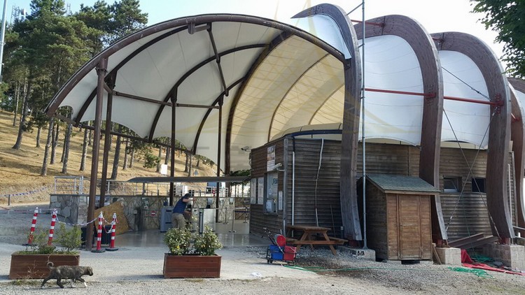 膜結構出入口崗亭