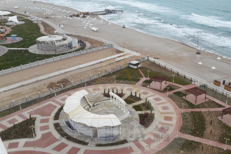 遮陽(yáng)景觀膜結(jié)構(gòu)